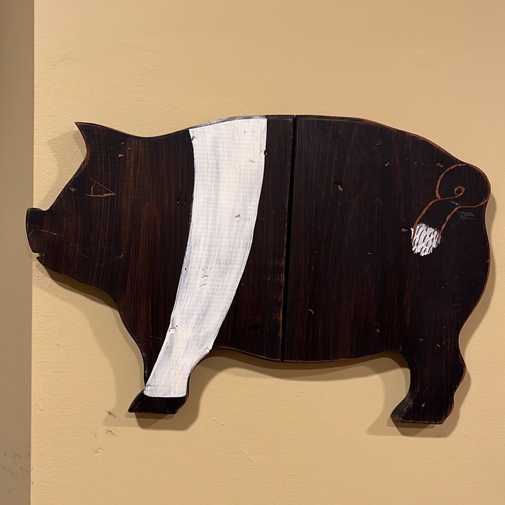 Hand Crafted Folk Art Pig by Beaver Creek Beaman, Iowa Artist Signed Farm Decor